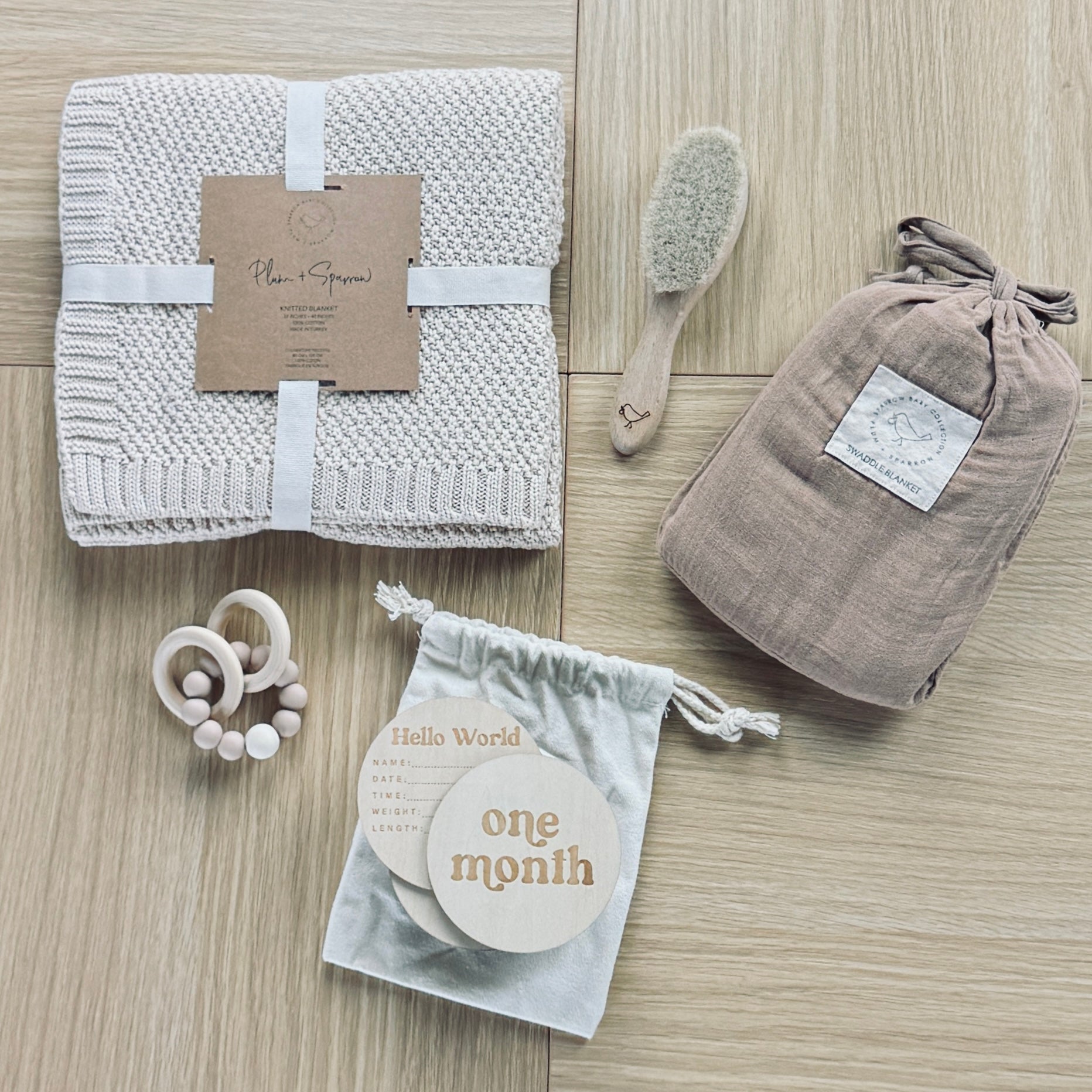 Newborn Deluxe Gift Set Macadamia