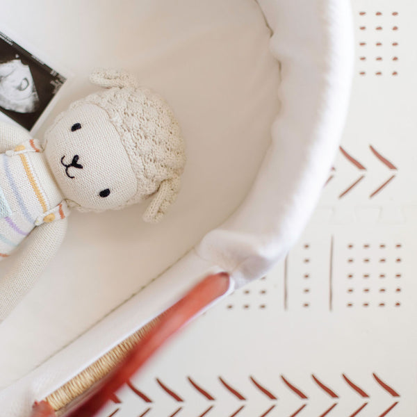 Artisan SkyAfrican Moses Basket Plum+Sparrow