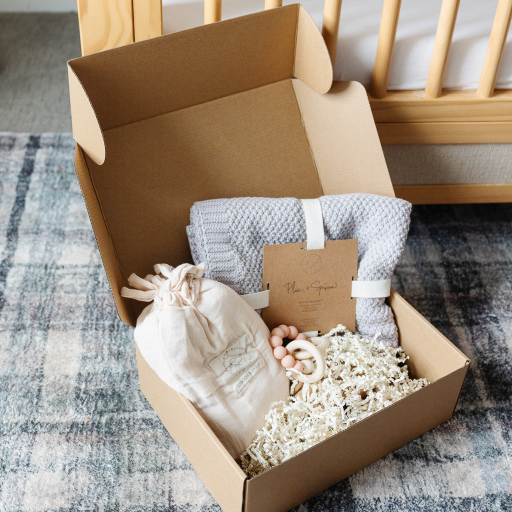 Newborn Essentials Gift Set Thistle