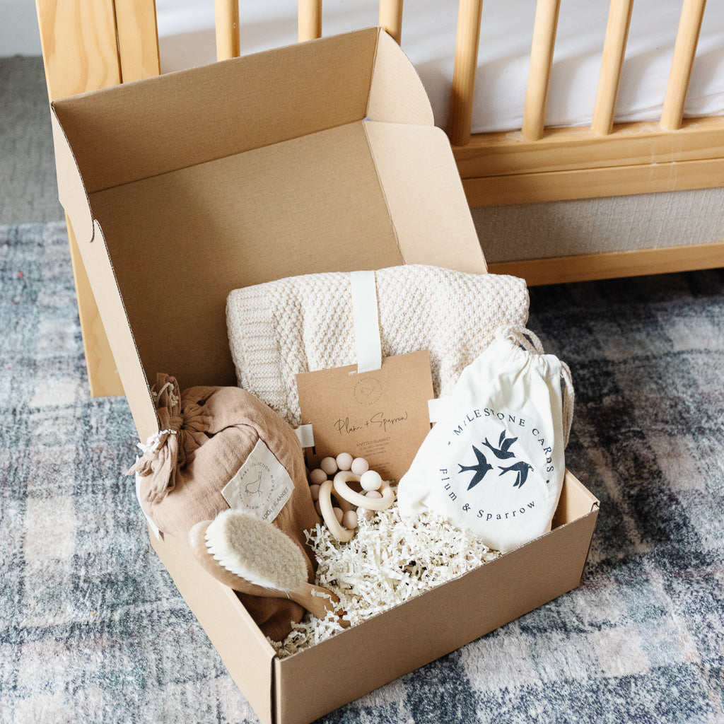 Newborn Deluxe Gift Set Macadamia