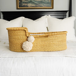 Natural <br> African Moses Basket <br>Inset Handle
