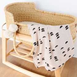 Swaddle<br>Half Moons