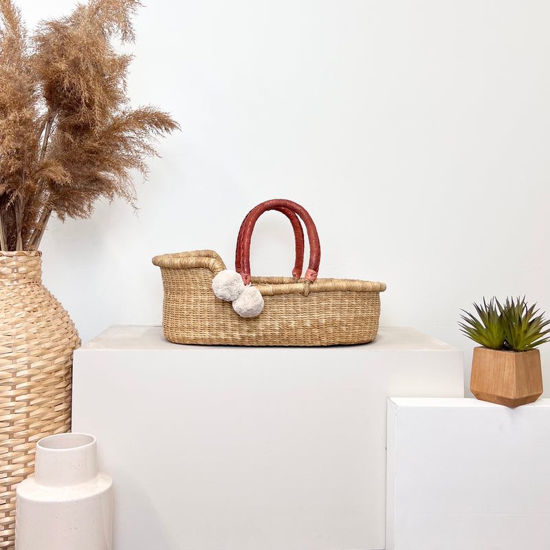 Wheatgrass<br>Mini Moses Basket<br>Cognac Handle