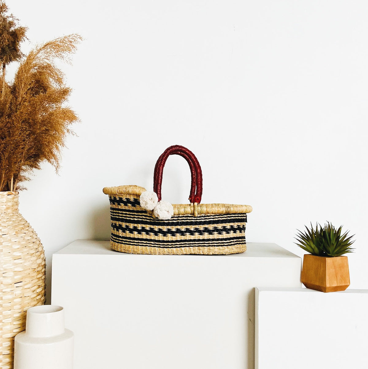 Handwoven African Mini Moses Basket Plum+Sparrow